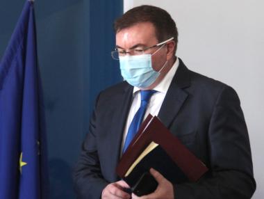 Главният прокурор е сезиран заради съмнителна поръчка на Костадин Ангелов