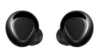 Флагманите Samsung Galaxy S21 идват в комплект с безжични слушалки