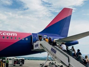 Wizz Air ще изпълнява линията Бургас-Киев