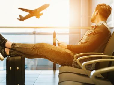 Wizz Air се оплака от политизация на правилата за пътуване в ЕС