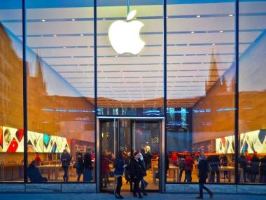 Apple иска китайски батерии за електромобилите си