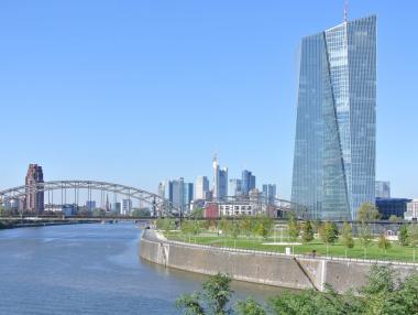 Пазарите очакват решението на ЕЦБ за основния лихвен процент