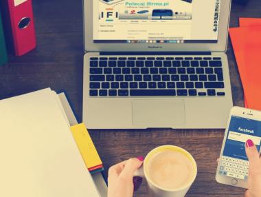 Служителите на Facebook остават хоум офис и след пандемията