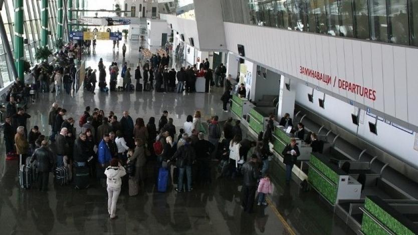 Процедурата за концесия на Летище Пловдив се прекратява