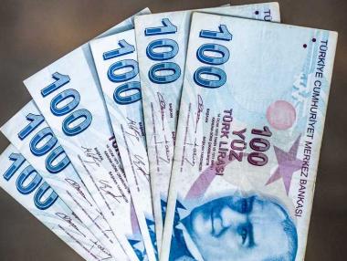 Турската лира се измъкна от рекордното дъно