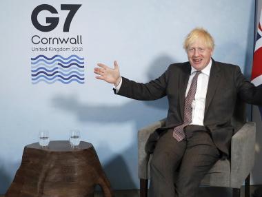 Джонсън се закани да прекрати търговското споразумение с ЕС