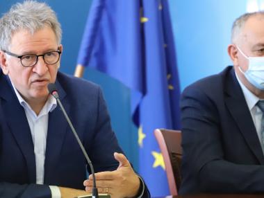 Министър Кацаров започва промени в модела на здравната система