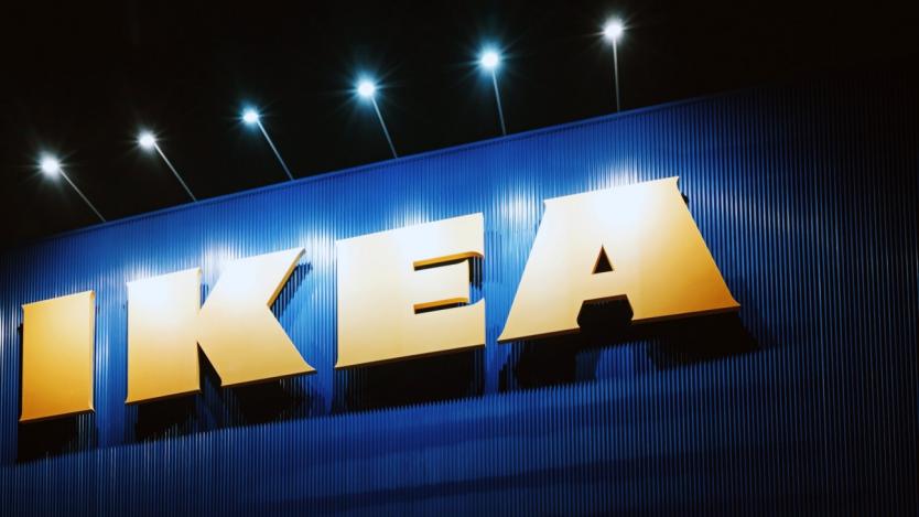 Франция глоби IKEA за шпионаж на персонала