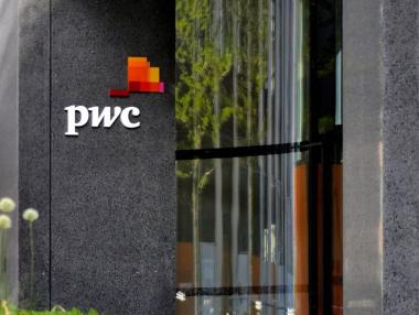 160-годишният гигант PwC се трансформира