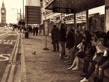 Хоум офисът рискува работата на 6 млн. души  във Великобритания