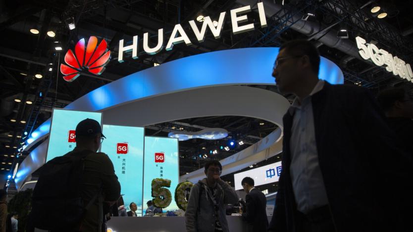 Huawei губи позиции на все по-горещия телеком пазар