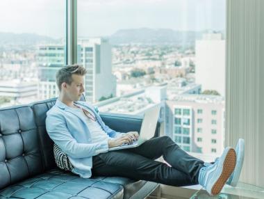 Виртуално парче земя бе продадено за рекордните $1 млн.