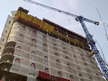 ДНСК пак спря строежа на „Златен век“