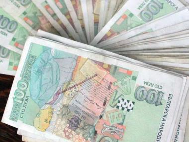 Вечерни новини: Банки спират да откриват депозити, „Тракия“ остава затворена