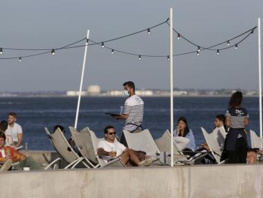 Делта вариантът заплашва да унищожи още едно европейско лято