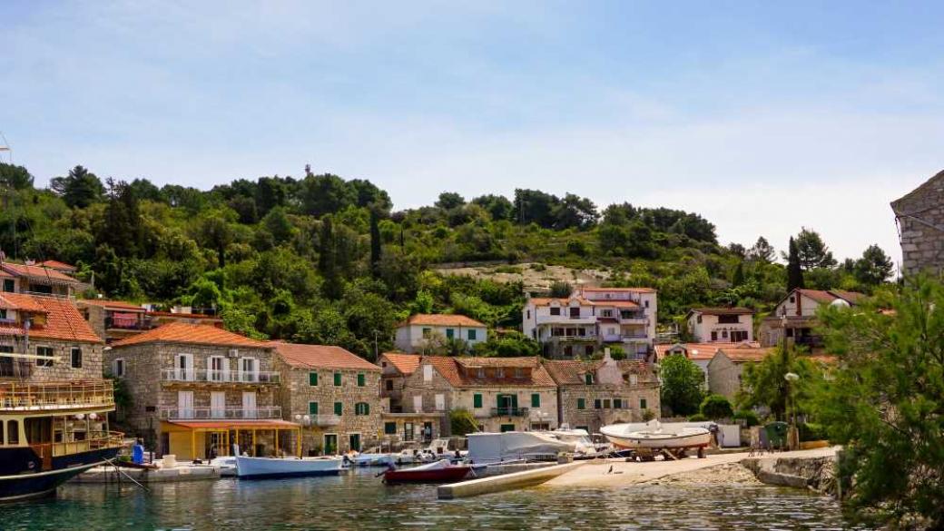 Градче в Хърватия продава къщи за под 1 евро
