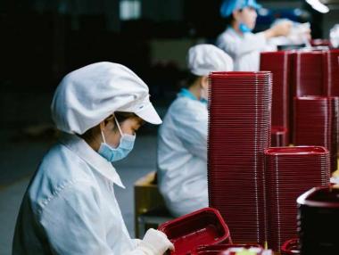 Ръстът на разходите удря печалбите на гигантите в Китай