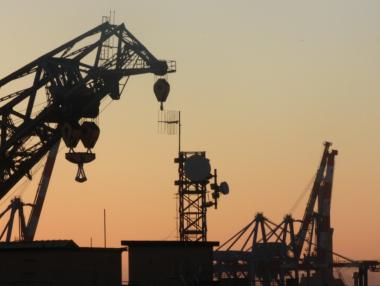 Петролът докосна върха от 2018 г.