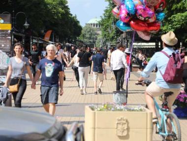 Вечерни новини: България vs. Румъния, Уволнения в БДЖ, Новите ДДС правила