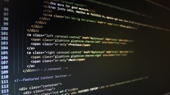 Sotheby's продаде NFT на оригиналния код на интернет за $5.4 млн.