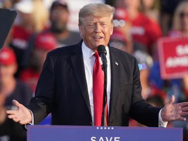 Екипът на Тръмп пусна собствен „Twitter”