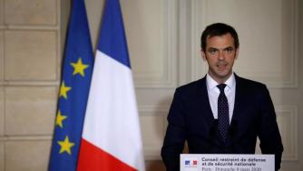 Франция предупреждава за четвърта COVID вълна още лятото