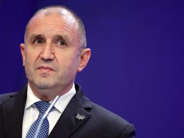 Радев подхвърли идея за международен стандарт за качество на магистралите