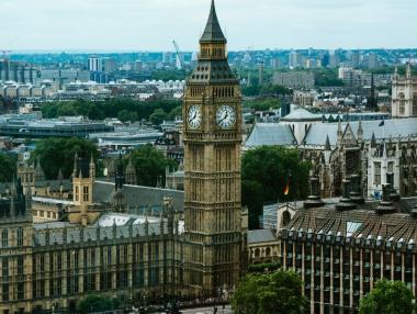 Икономическото възстановяване на Великобритания губи инерция