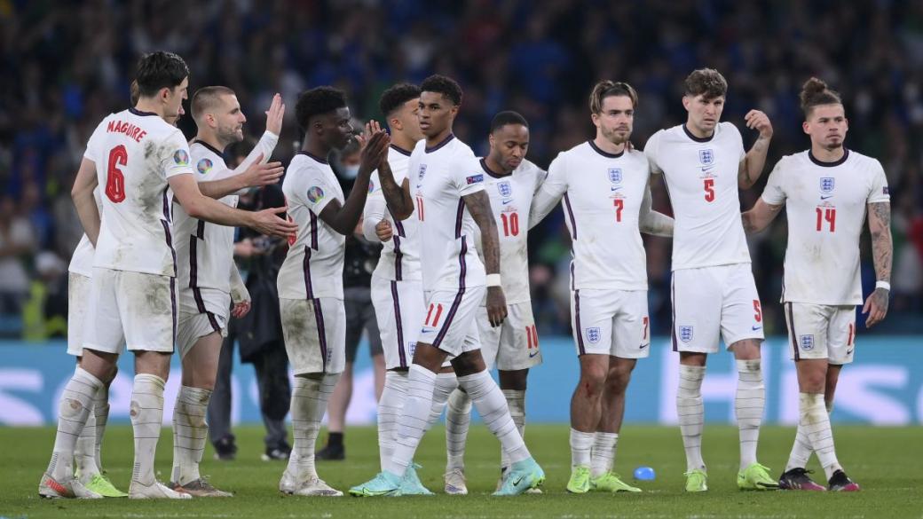 Facebook и Twitter ще налагат санкции срещу расистки постове към отбора на Англия