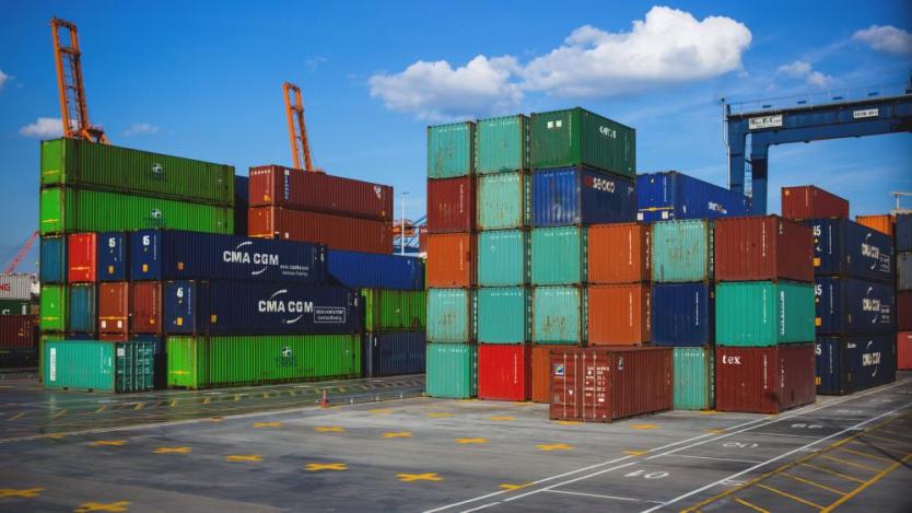 Ръстът на българския износ губи инерция