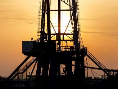 Петролът поевтиня след решението на ОПЕК+