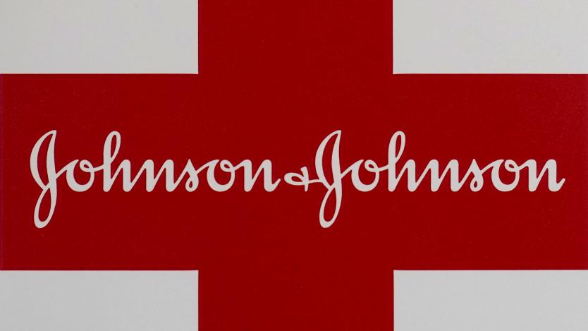 Johnson & Johnson разработва план за спасение от фалит
