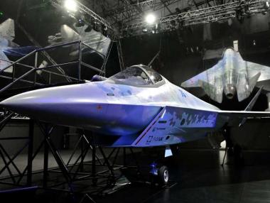 „Шах и Мат“: руският изтребител от ново поколение в снимки