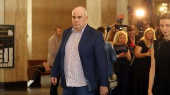 ВСС отказа да разгледа предложението за отстраняване на Гешев