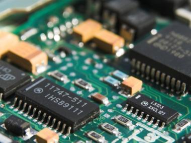 Недостигът на чипове ще засегне производството на смартфони