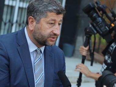 „Демократична България“ ще подкрепи кабинет, но не на всяка цена