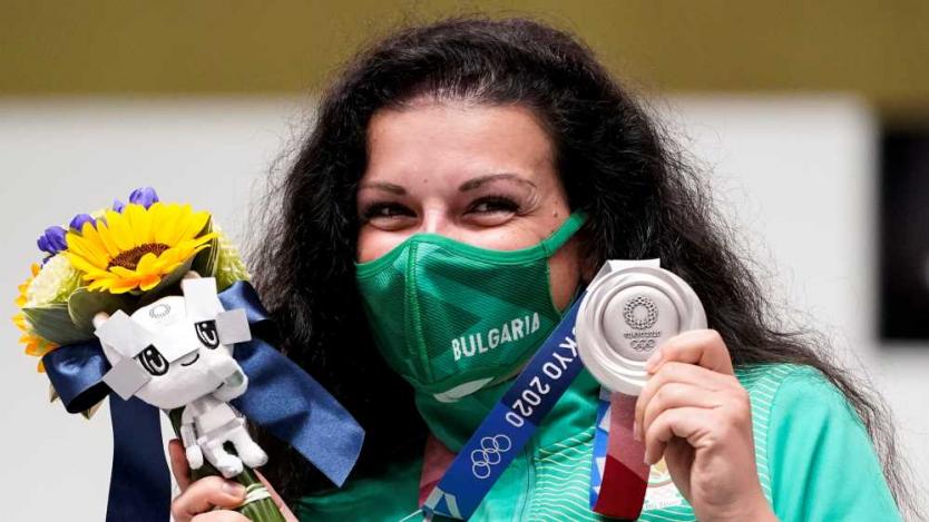 Антоанета Костадинова с първи медал за България на Олимпиадата