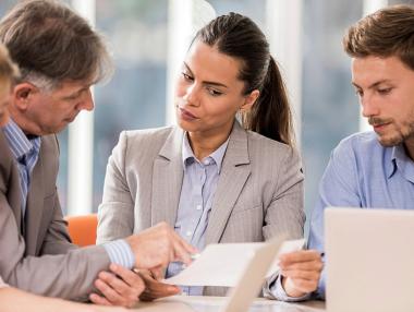 Поколението Х е застрашено от невиждани нива на безработица