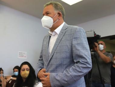 Извънредната обстановка е удължена до края на август