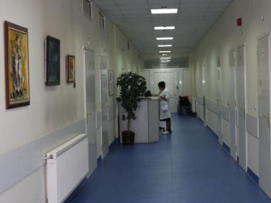 Държавните болници са затънали в дългове