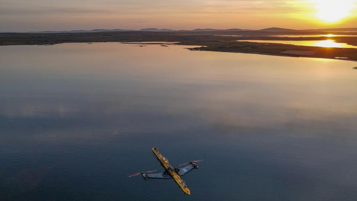 Галерия :: Снимка 8 :: Най-голямата приливна турбина вече работи край бреговете на Шотландия (галерия)}