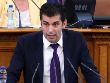 Кирил Петков: Държавата трябва да излезе от ПИБ при 5 лв. на акция