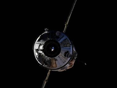 Руски космически модул се скачи успешно с Международната космическа станция