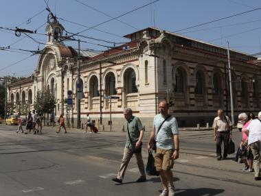 Вечерни новини: Кандидат-премиерът Пламен Николов, Краят на депозитите, Бъдещето на халите