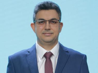 Пламен Николов е кандидат-премиерът на „Има такъв народ“