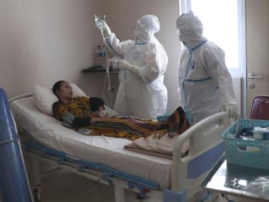 „Войната срещу COVID-19 се променя“