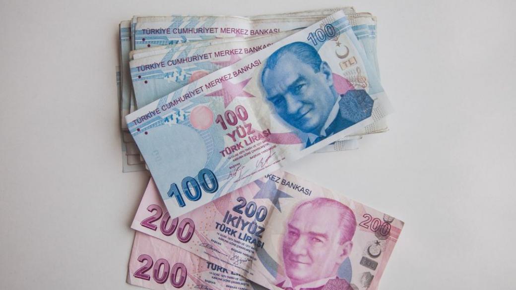 Турската лира скочи с надежди за икономически ренесанс
