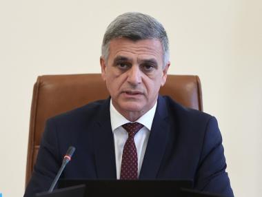 Янев: Трябва да знаем кой реди постовете в кабинета на ИТН