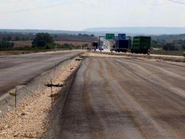 Комитова пак смени ръководството на „Автомагистрали“