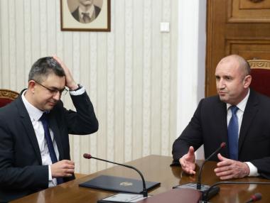 Радев очаква правителство от ИТН в 17.00 ч. днес